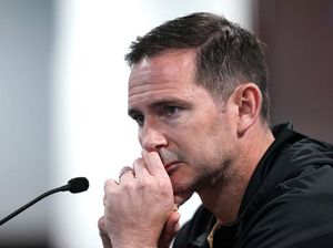 Chelsea Makin Terpuruk, Lampard Dihujat Tak Becus Jadi Pelatih
