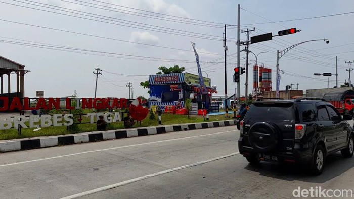Pos polisi jalan lingkat utara