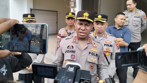 Kapolda Nusa Tenggara Timur (NTT) Irjen Pol. Drs. Johanis Asadoma saat meninjau Ruko yang akan dijadikan Comand Center Polri saat KTT ASEAN di Labuan Bajo pada Mei 2023 (Ambrosius Ardin)