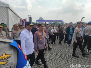 Kapolri Upayakan Rekayasa Arus Mudik di Tol Tak Hambat Lalin Jalan Arteri