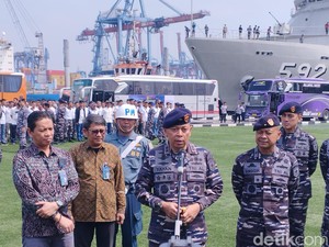 Kolinlamil Lepas 12 Bus Mudik Berisi 436 Prajurit Tujuan Yogyakarta-Mojokerto