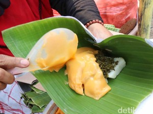 Lontong Roomo Khas Gresik, Kuliner Langka Jadi Primadona Berbuka Puasa