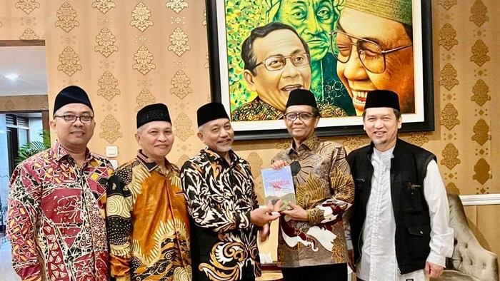 Mahfud Md bersama PKS