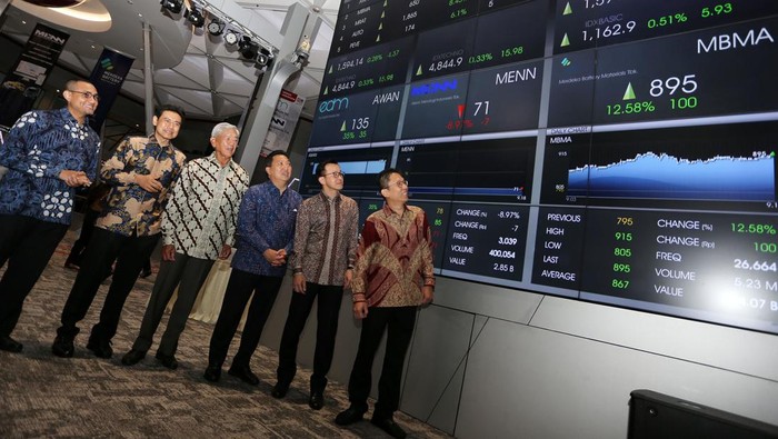 MBMA Resmi Melantai di Bursa Efek Indonesia MBMA Resmi Melantai di Bursa Efek Indonesia