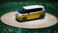 Volkswagen electric ID. Buzz juga turut diperkenalkan.