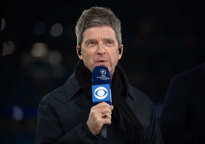 MANCHESTER, ENGLAND - MARCH 14: Musician Noel Gallagher is a guest on the Paramount TV channel before the UEFA Champions League round of 16 leg two match between Manchester City and RB Leipzig at Etihad Stadium on March 14, 2023 in Manchester, United Kingdom. (Photo by Visionhaus/Getty Images)