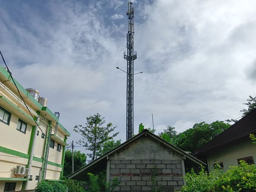 Tower bodong di Kuta Selatan dibongkar beberapa waktu lalu.