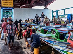 Potret Mudik Jalur Sungai di Palembang