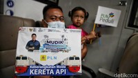 Program Mudik Bersama PLN merupakan bentuk implementasi bakti BUMN yang dilaksanakan sebagai bentuk Tanggung Jawab Sosial dan Lingkungan (TJSL) BUMN agar perayaan mudik aman, nyaman, dan zero accident.