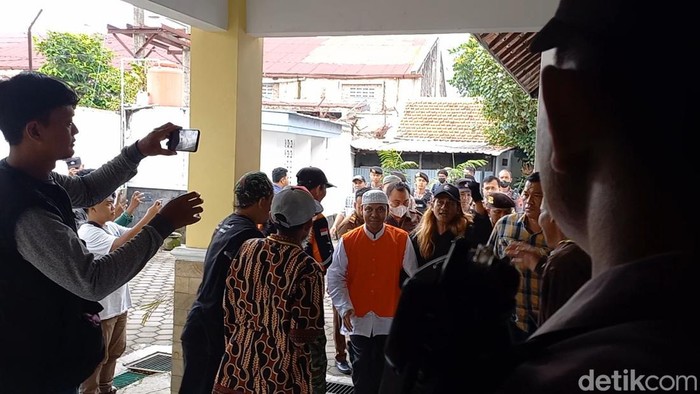 Sidang vonis Sugi Rahardja alias Gus Nur di PN Solo, Selasa (18/4/2023).
