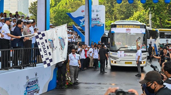 SIG Berangkatkan 600 Peserta Mudik ke Jawa Tengah dan Jawa Timur