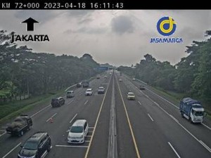 Contraflow Diterapkan di Tol Cikampek 2 Km Jelang One Way Cipali