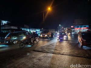 Jalur Arteri Padalarang Mulai Meriah, Polisi Berlakukan One Way