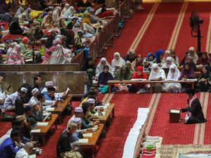 Waktu, Tata Cara, dan Aturan Saat Melakukan Itikaf