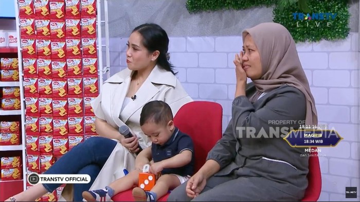 Suster Rini, pengasuh Rayyanza