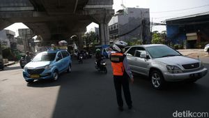 U-turn Simpang Santa Dibuka Lagi, Lalu Lintas Kembali Lancar