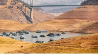 Danau ini mengalami kekeringan dan kemunduran selama dua tahun terakhir akibat cuaca panas yang ekstrem.  