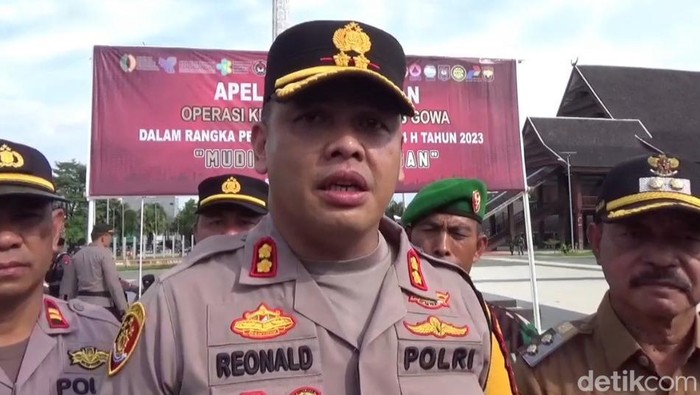 Kapolres Gowa AKBP Ronald Simanjuntak.
