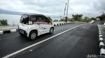 Keliling Danau Toba Tanpa Gas Emisi dengan Toyota C+Pod