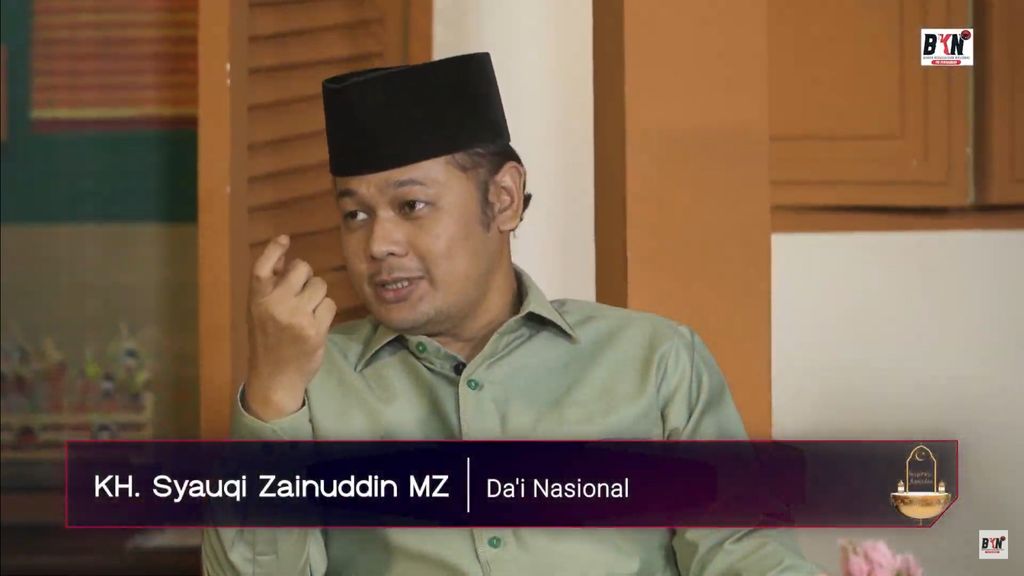 KH Muhammad Syauqi Zainuddin MZ saat memberikan tausiyah mengenai lailatul qadar.