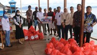 Kegiatan berbagi ini merupakan salah satu bentuk kepedulian dan sosial terhadap masyarakat khususnya bagi anak yatim piatu, agar turut merasakan kebahagian dalam suasana hari raya. 