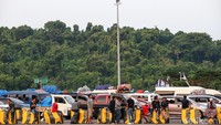 Antrean kendaraan ini sudah terlihat sejak dinihari tadi.