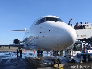 Sensasi Naik Pesawat China Pertama di Indonesia, Nggak Ada Goyang Karawang