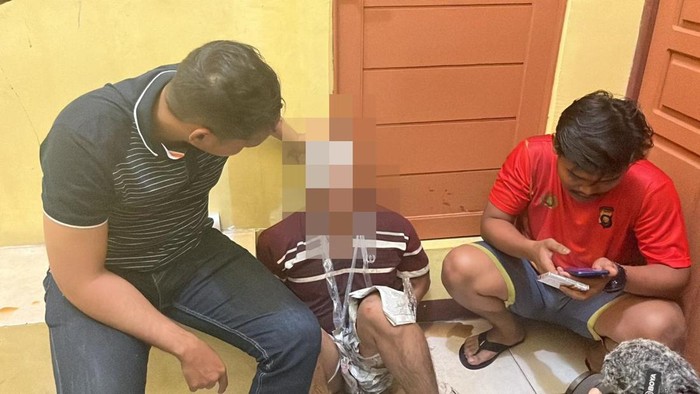 Perampok minimarket berinisial MR (27) di Ketapang, Kalbar ditangkap.