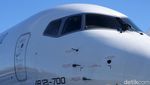 Pesawat Jet Komersial China Pertama di Indonesia