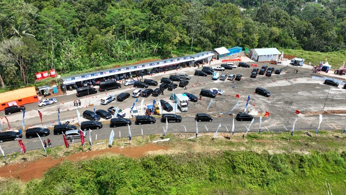 Rest Area Fungsional KM 444 B Semarang-Solo