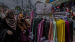 Tumpah Ruah Warga India Belanja Lebaran