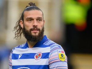 Andy Carroll Cetak Gol Tangan Tuhan, Dapat Kartu Merah Kemudian