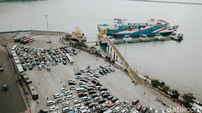 Arus Mudik di Pelabuhan Merak Landai, Begini Potretnya