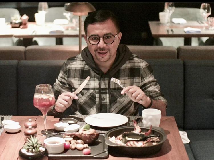 Mengenang Keseruan Carlo Saba Saat Ngopi dan Makan Es Krim