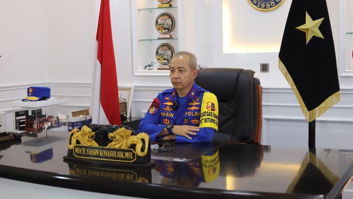 Dirpolair Korpolairud Baharkam Polri Brigjen M Yassin Kosasih