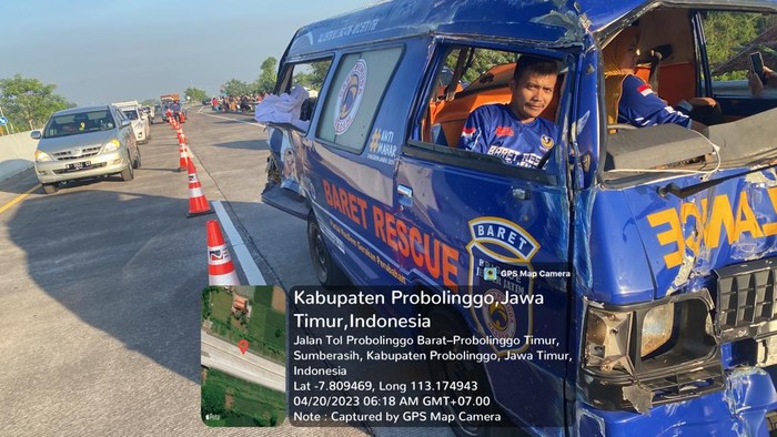 Kecelakaan ambulans di Tol Pasuruan-Probolinggo