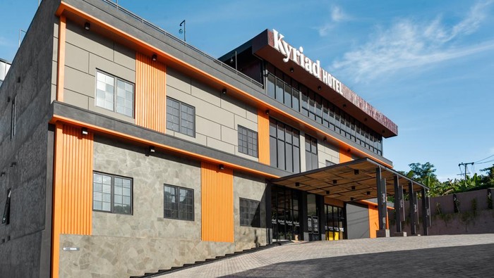 ARTOTELGroup bekerjasama dengan PT Mahkota Maju Adi Perkasa kembali menambah propertinya dengan brand waralaba Kyriad di provinsi Lampung, yaitu Kyriad M2 Lampung. Hotel ini secara resmi beroperasi pada tanggal 15 April 2023.