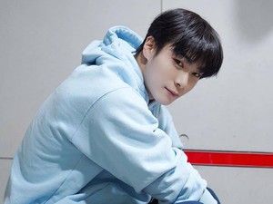 Moonbin ASTRO Diduga Bunuh Diri, Kesehatan Mental Jangan Dianggap Sepele