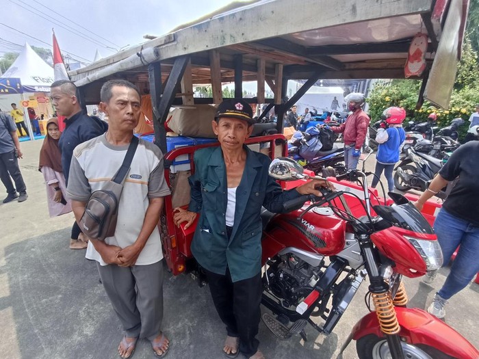 Motor roda tiga yang dipakai Sarban untuk mudik dari Tangerang ke Indramayu bersama enam anggota keluarganya (Wildan/detikcom)