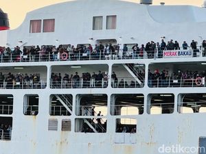 Kisah Pemudik ke Lampung: Lancar di Tol tapi 4 Jam Terombang-ambing di Kapal