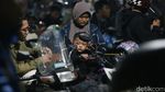 Potret Lelah Anak-anak Saat Ikut Mudik dengan Motor