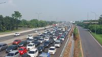 Tol Jakarta-Cikampek Macet, Contraflow Masih Diterapkan