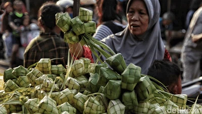 10 Tradisi Khas Lebaran di Indonesia
