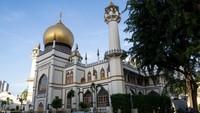 Muslim di Singapura akan merayakan Idul Fitri pada Sabtu, 22 April 2023. Hal ini karena bulan sabit Syawal tidak terlihat pada hari Kamis. Getty Images/Ore Huiying 