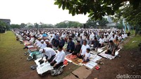 Jemaah Muhammadiyah memadati lokasi pelaksanaan salat Idul Fitri.