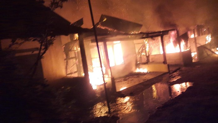 Kebakaran Pondok Benowo Indah Surabaya