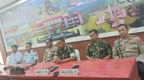 TNI-Polri sepakat untuk melakukan investigasi kericuhan di Kupang. Hasil investigasi akan digunakan untuk menindak masing-masing anggota yang terlibat.