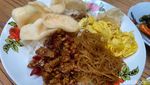 Makan Nasi Uduk Betawi Kelas Kafe yang Rasanya Enak di PIK