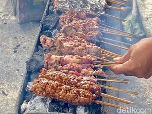 Mengenal Sate Buntel, Hasil Inovasi Kuliner dari Kota Solo yang Lezat