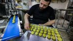 Melihat Pembuatan Kue Kering Khas Lebaran di Palestina